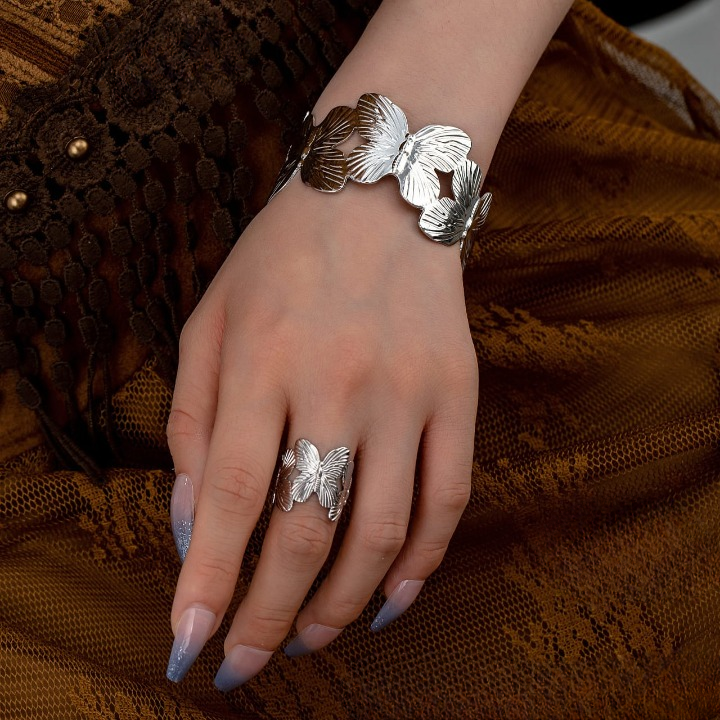 Stylish Alloy Hand Cuff Ring Set – Adjustable Fashion Jewelry for Women in Silver & Golden