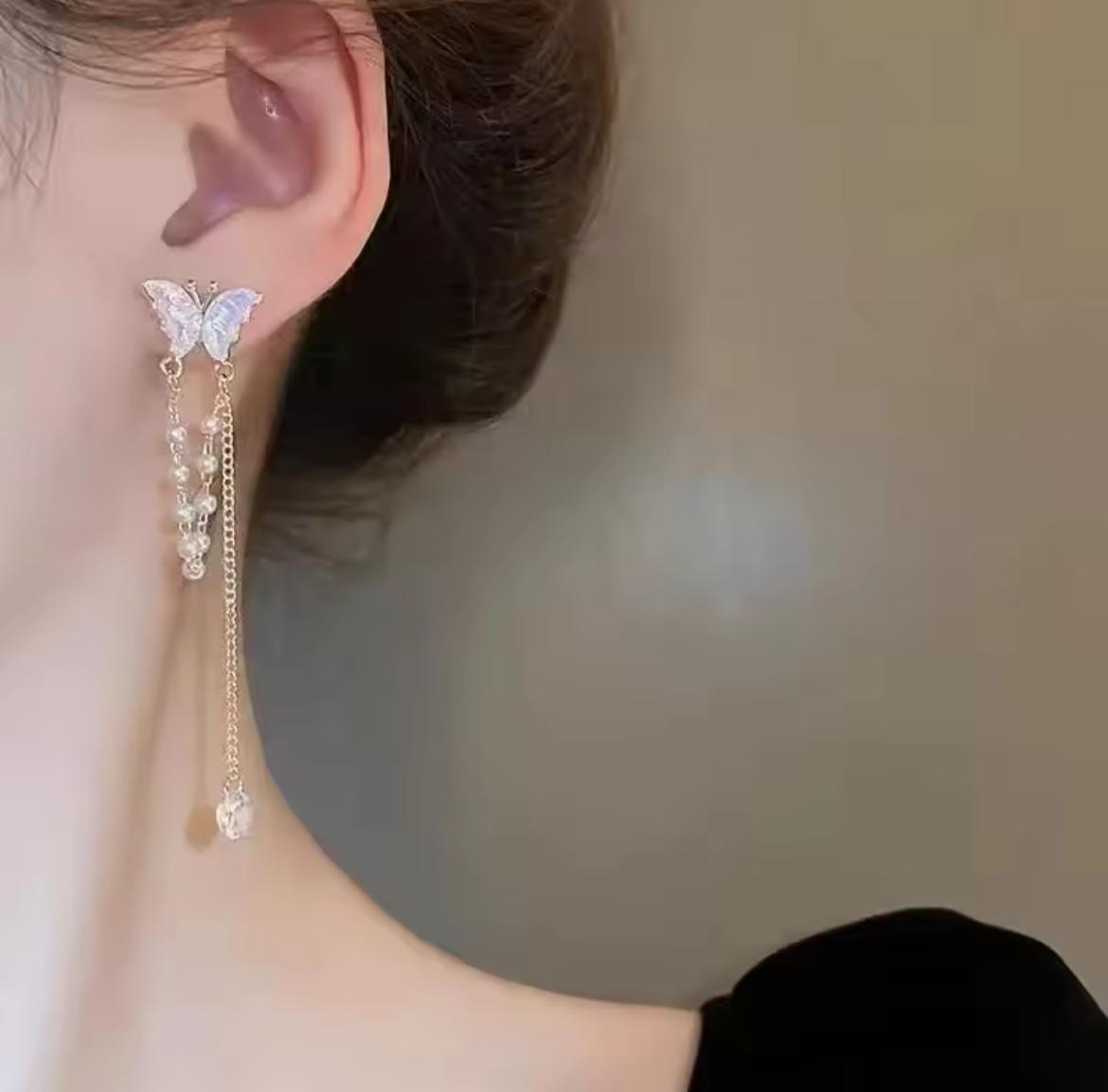 Elegant Butterfly with Pearl Tassels Drop Earrings