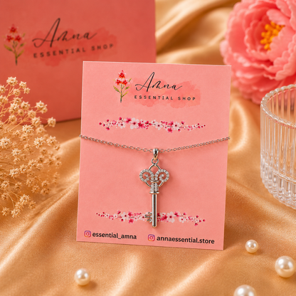 Royal Key Elegance Bracelet